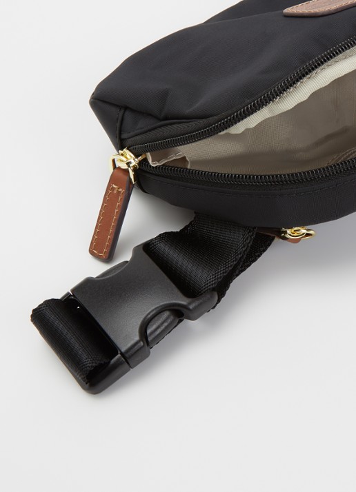 Bric's Dames X-Collection heuptas met logo in de kleur Zwart, maat: 1maat