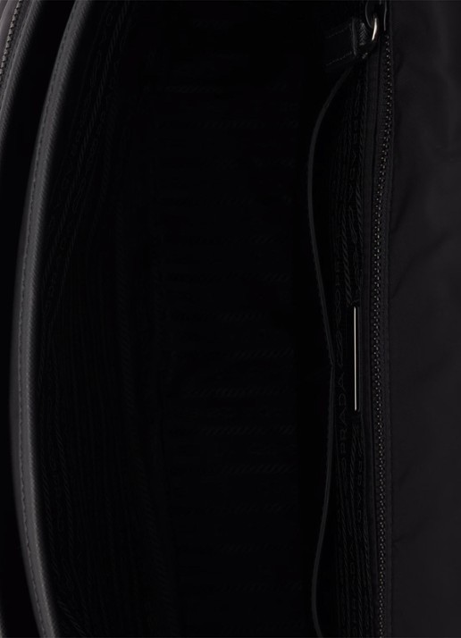 Prada Heren Re-Nylon schoudertas met leren details in de kleur Zwart