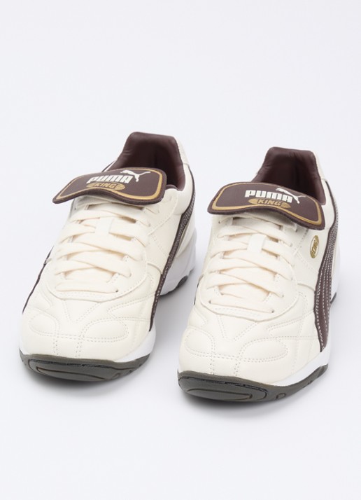 Puma Dames King Indoor sneaker van leer in de kleur Creme, maat: 39