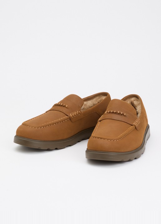 UGG Heren Shep loafer van nubuck in de kleur Kastanjebruin, maat: 42