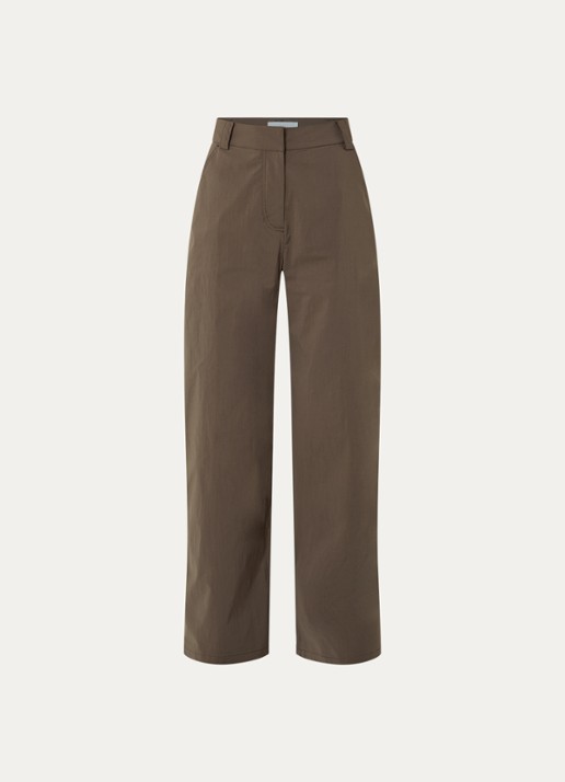 IRO Ellena mid waist straight leg broek met steekzakken - voorkant lichtbruin