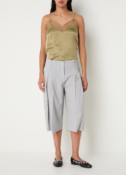 IRO Junny high waist korte broek in wolblend met opgestikte zakken - voorkant 4 lichtgrijs