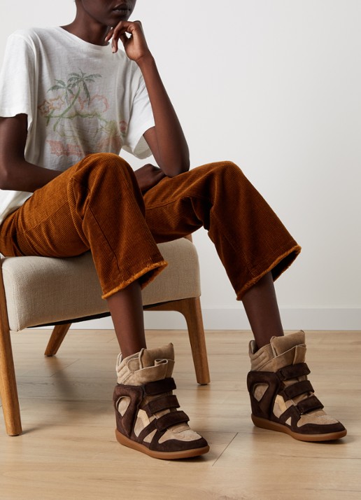 Isabel Marant Bekett sneakerwedge van suéde  - voorkant 5 chocoladebruin