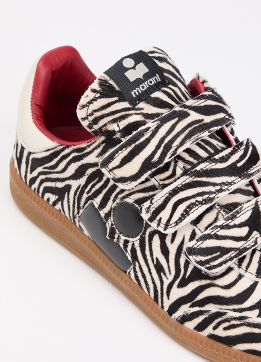 Isabel Marant Beth sneaker van leer met ponyhair - detail 6 zwart