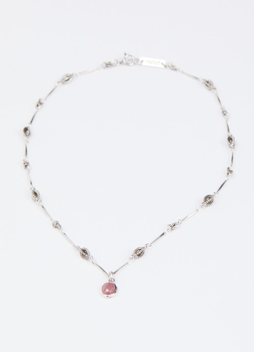 Isabel Marant Joanne ketting met hanger - detail zalmroze