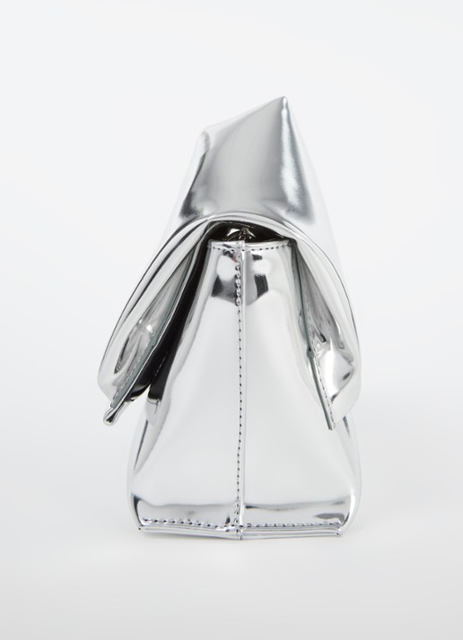 J.W. Anderson Twister Mirror Midi handtas met metallic finish - detail 3 zilver
