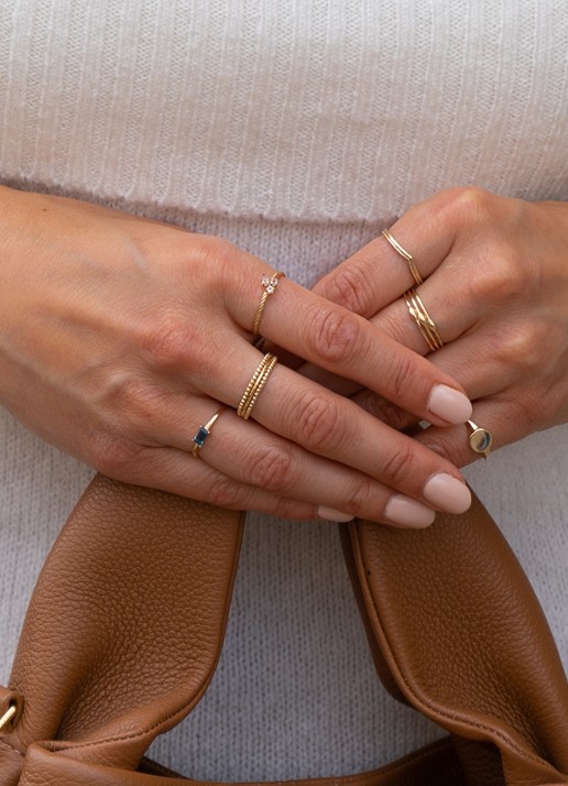 Jackie 14K Gold Windsor ring van 14 karaat geelgoud - voorkant 2 geelgoud