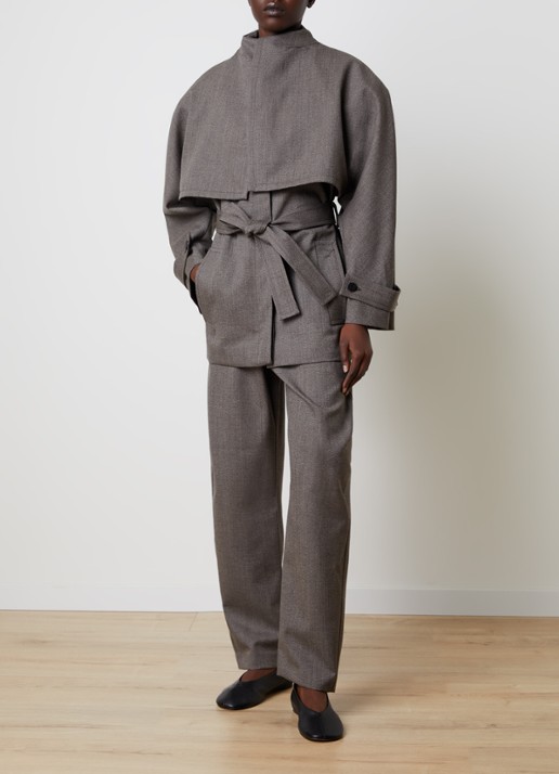 Jacquemus Boléro trenchcoat van scheerwol met strikceintuur - voorkant 6 donkerbruin