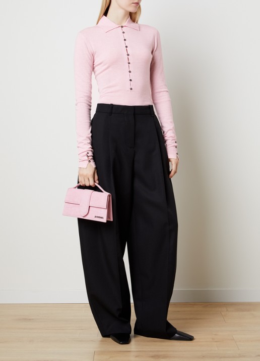 Jacquemus Fijngebreide polo van scheerwol met logoborduring - voorkant 3 lichtroze