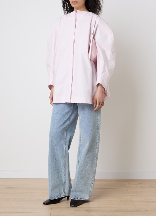 Jacquemus La Pittore oversized blouse met split - voorkant 5 lichtroze