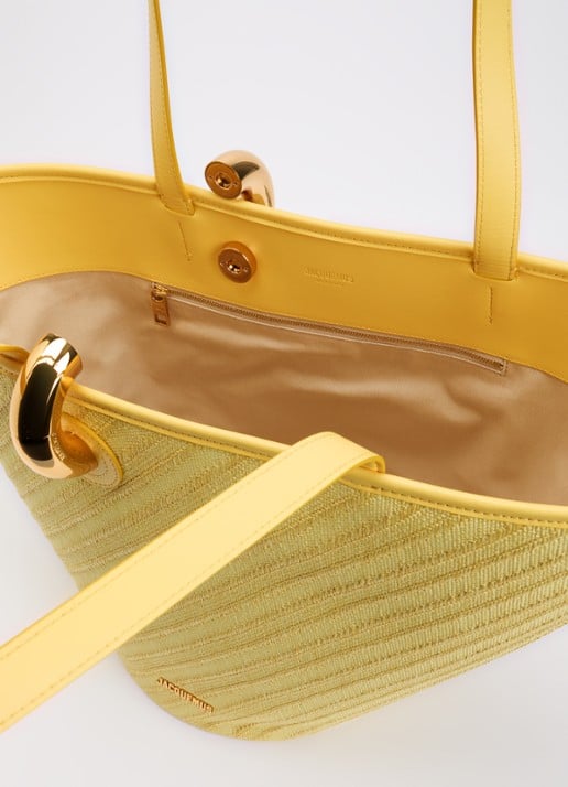 Jacquemus Le Bambola schoudertas met leren details en logo - detail geel