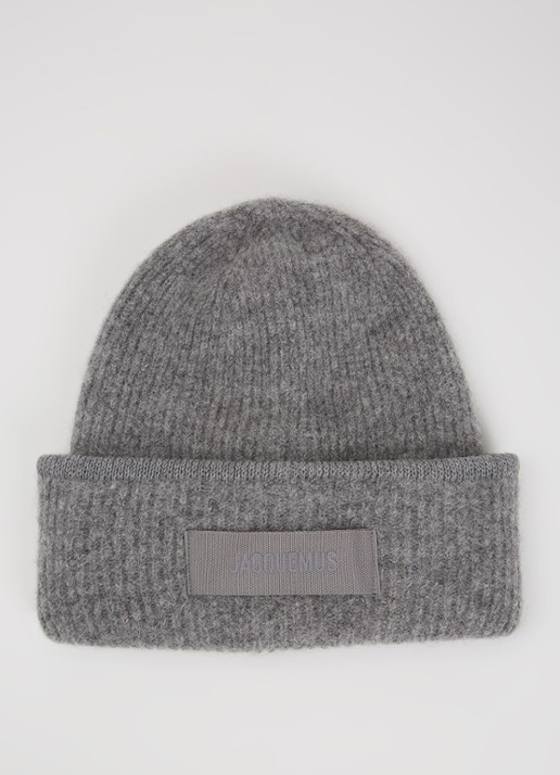 Jacquemus Le Bonnet grofgebreide muts in alpaca wolblend met logo