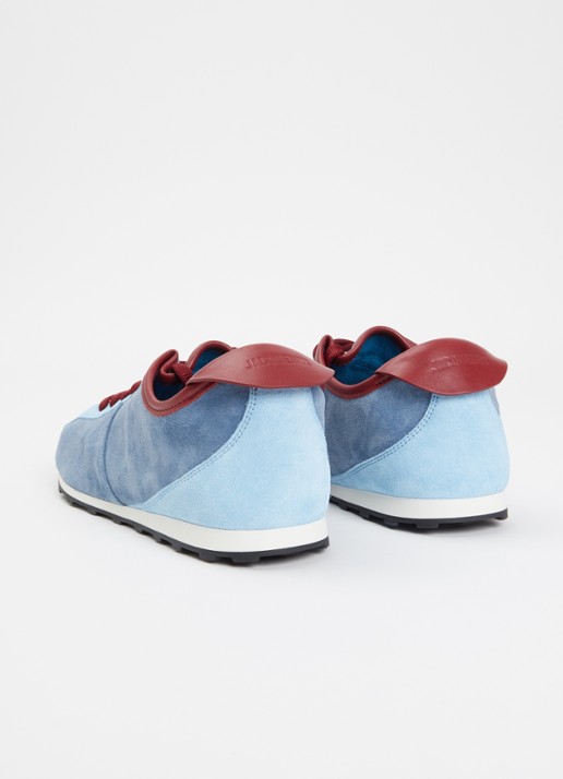 Jacquemus Le Tennis sneaker van suède met details van leer  - achterkant 5 blauw