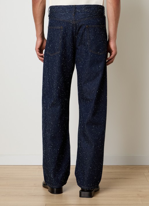 Jacquemus Loose fit jeans met donkere wassing en destroyed afwerking - achterkant indigo