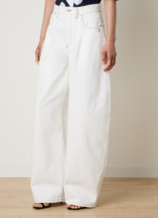 Jacquemus Oval mid waist balloon fit jeans met medium wassing