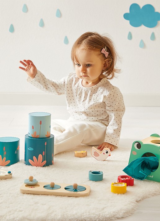 Janod Activiteitenbox van hout 4 in 1  - detail 4 multicolor