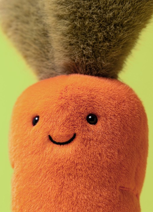 Jellycat Amuseables Carrot knuffel 28 cm - voorkant 2 oranje