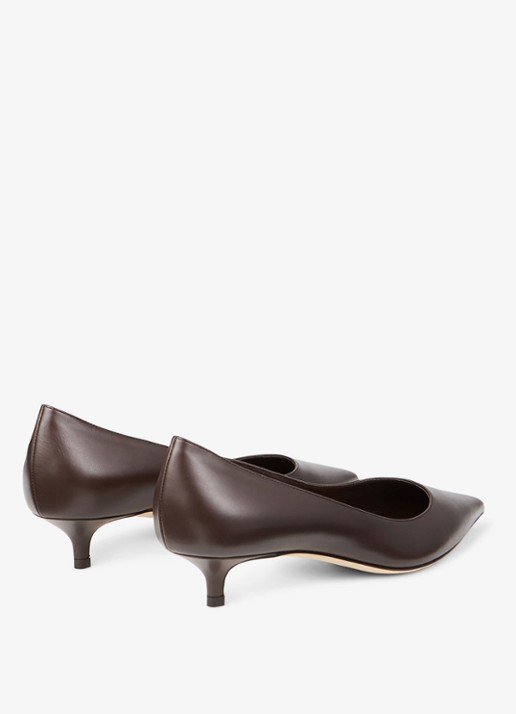 Jimmy Choo Amelia pump van kalfsleer - achterkant 5 donkerbruin