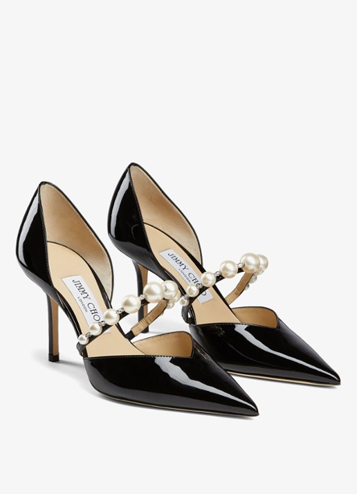 Jimmy Choo Aurelie 85 pump van lakleer met imitatieparels - voorkant 2 zwart