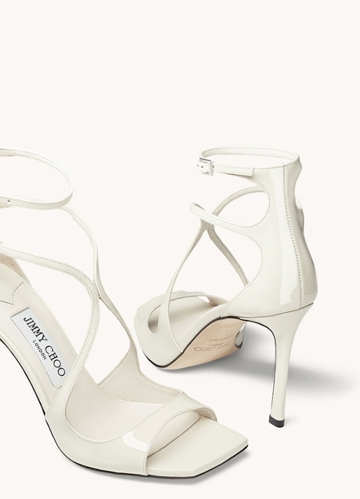 Jimmy Choo Azia 95 sandalette van lakleer - detail 4 gebroken wit