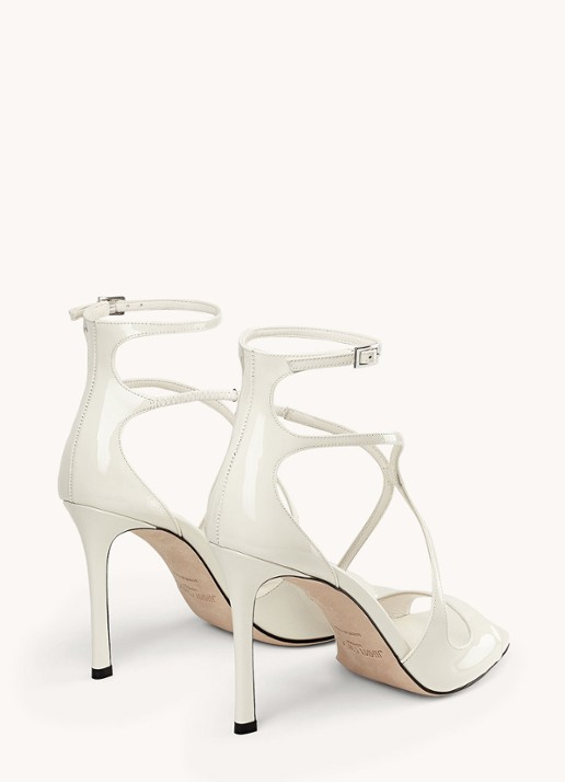 Jimmy Choo Azia 95 sandalette van lakleer - detail 6 gebroken wit