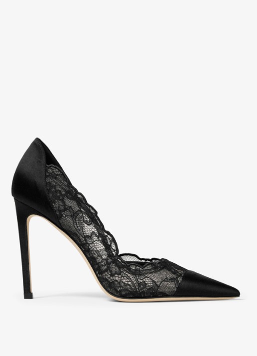 Jimmy Choo Brigitte 100 pump van kant met details van satijn