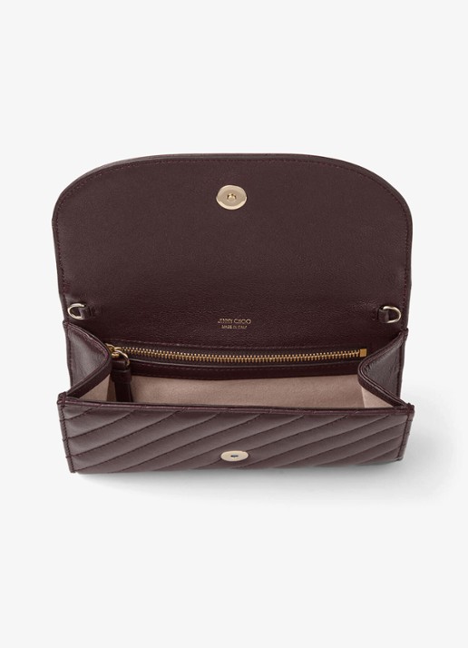 Jimmy Choo Curve clutch van lamsleer met afneembare schouderriem - detail 4 deep merlot