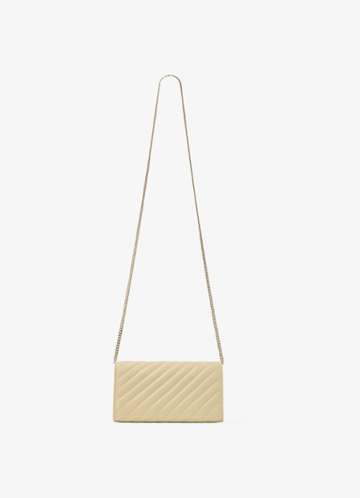 Jimmy Choo Curve clutch van lamsleer met afneembare schouderriem - detail 3 creme