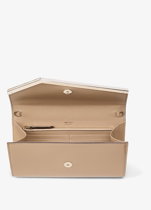 Jimmy Choo Emmie clutch van kalfsleer met afneembare schouderriem - detail 3 beige
