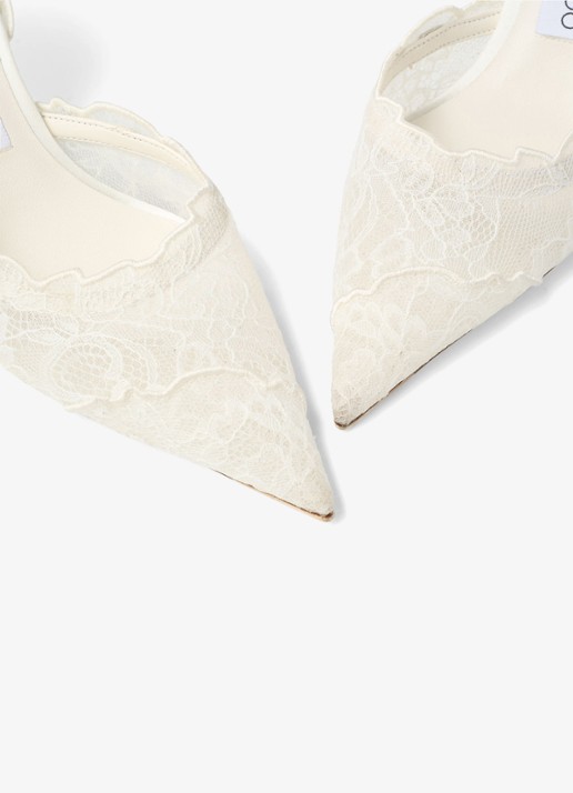 Jimmy Choo Faiz 65 pump van kant - detail 4 gebroken wit