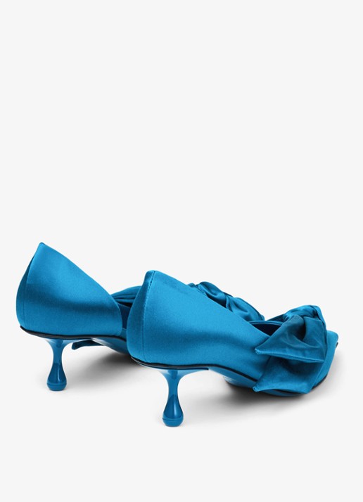 Jimmy Choo Issy 50 pump van satijn - achterkant 3 lagoon / blauw