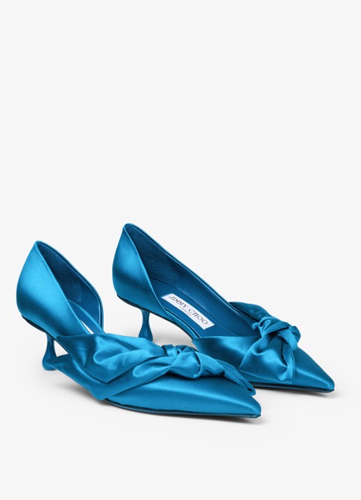 Jimmy Choo Issy 50 pump van satijn - voorkant 2 lagoon / blauw