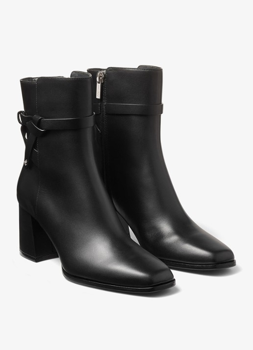 Jimmy Choo Lawton 65 enkellaarsje van kalfsleer - voorkant 4 zwart