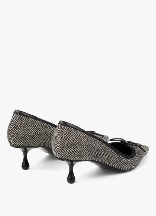 Jimmy Choo Scarlett 50 pump met lamsleren details - achterkant 3 zwart