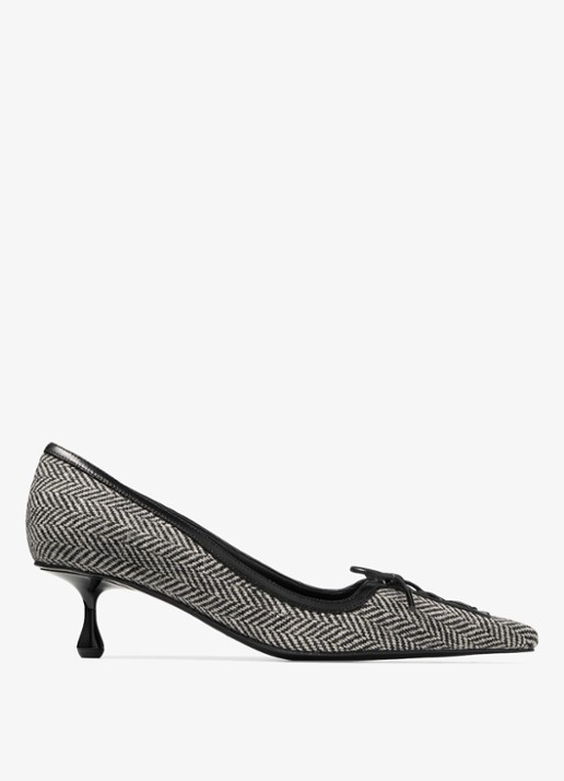 Jimmy Choo Scarlett 50 pump met lamsleren details