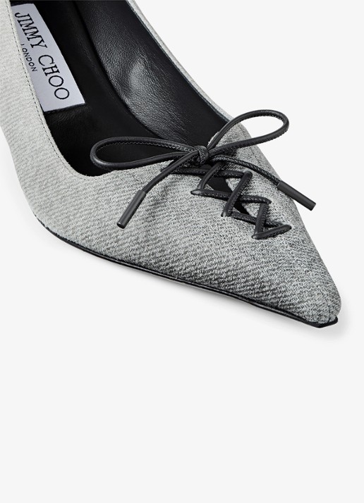 Jimmy Choo Scarlett 50 pump van geitenleer met strikdetail - detail 2 grijs