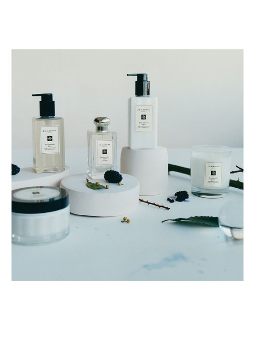 Jo Malone London Blackberry & Bay geurkaars - detail 3 gebroken wit