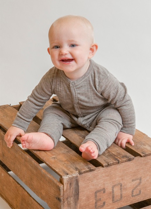 Joha Babypak van merino wol - voorkant 3 lichtbruin
