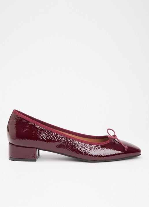 Jonak Dadou ballerina van geitenleer met lakfinish