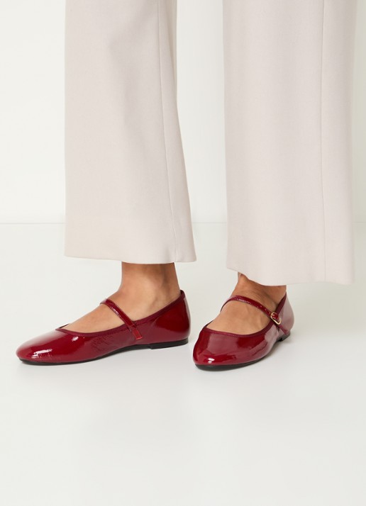 Jonak Douceur ballerina van leer met lakfinish  - voorkant 6 donkerrood