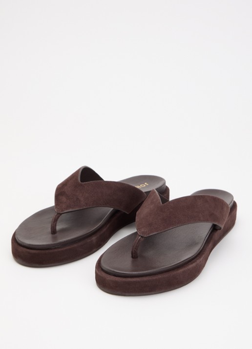 Jonak Wiwi slipper van suède met plateauzool - detail 2 donkerbruin