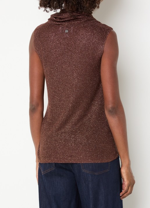 Joseph Ribkoff Grofgebreide top met strass en watervalhals - achterkant 2 bruin