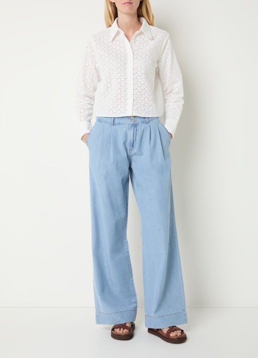 Josephine & Co Boaz cropped blouse met broderie - voorkant 2 wit