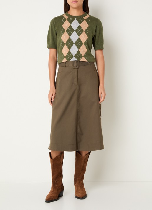 Josephine & Co Chandler fijngebreide T-shirt in wolblend met ruit dessin - voorkant 3 legergroen