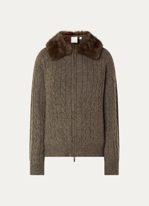 Josephine & Co Curtis kabelgebreid vest in alpaca wolblend met afneembare imitatiebontkraag - voorkant 3 bruin
