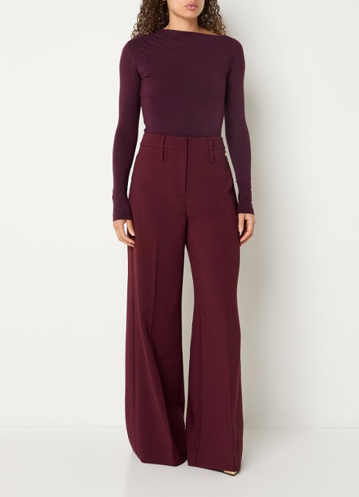 JOSH V Lenie top met ruches en asymmetrische hals - voorkant 3 aubergine