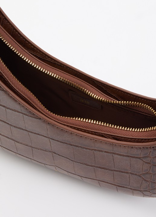 JW PEI Harlee schoudertas met crocostructuur - detail 3 bruin