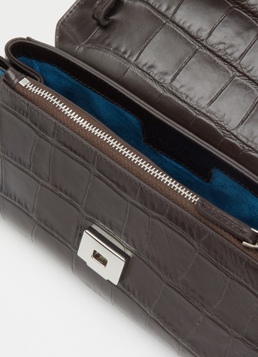 KAAI Ikon clutch van leer met afneembare schouderriem - detail 2 donkerbruin