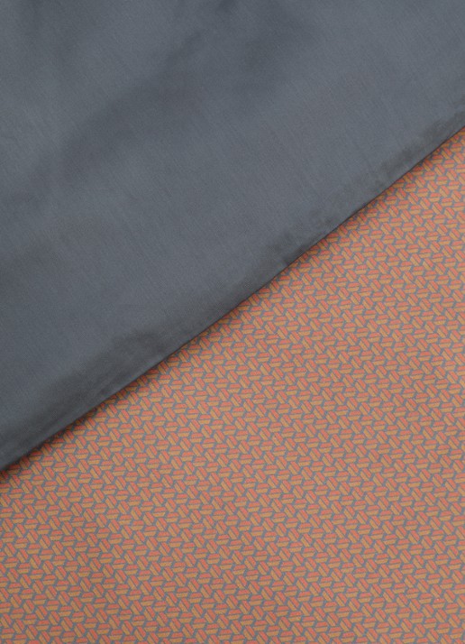 Kayori Myoko dekbedovertrekset van katoensatijn 200TC - inclusief kussenslopen - detail 4 roodbruin