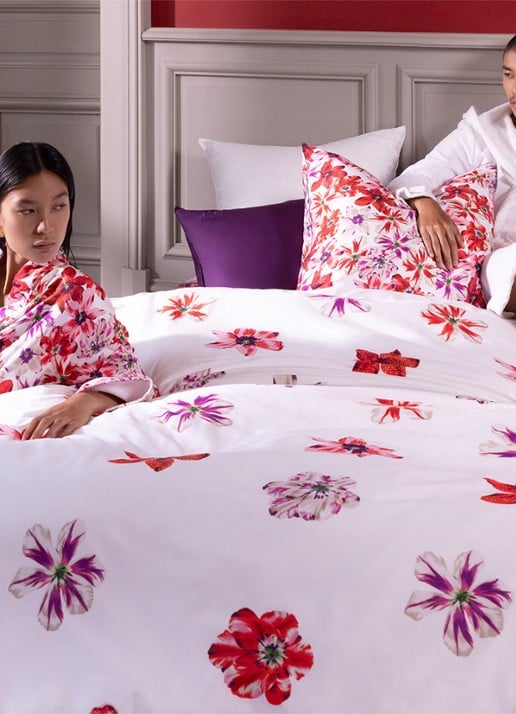 KENZO Fleur dekbedovertrek van katoensatijn 300TC - exclusief kussenslopen - detail 2 rood